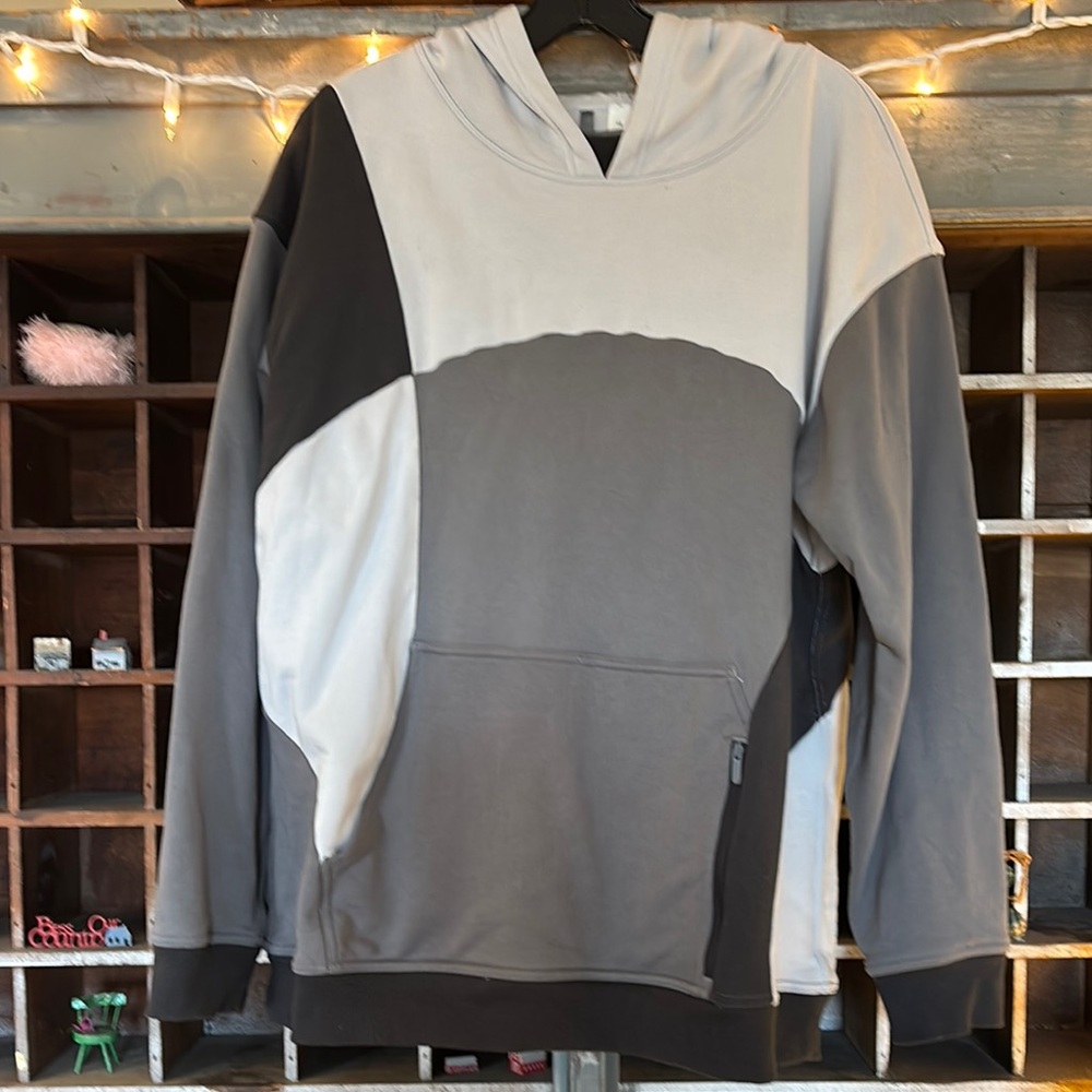 Lululemon Gray and Black Hoodie